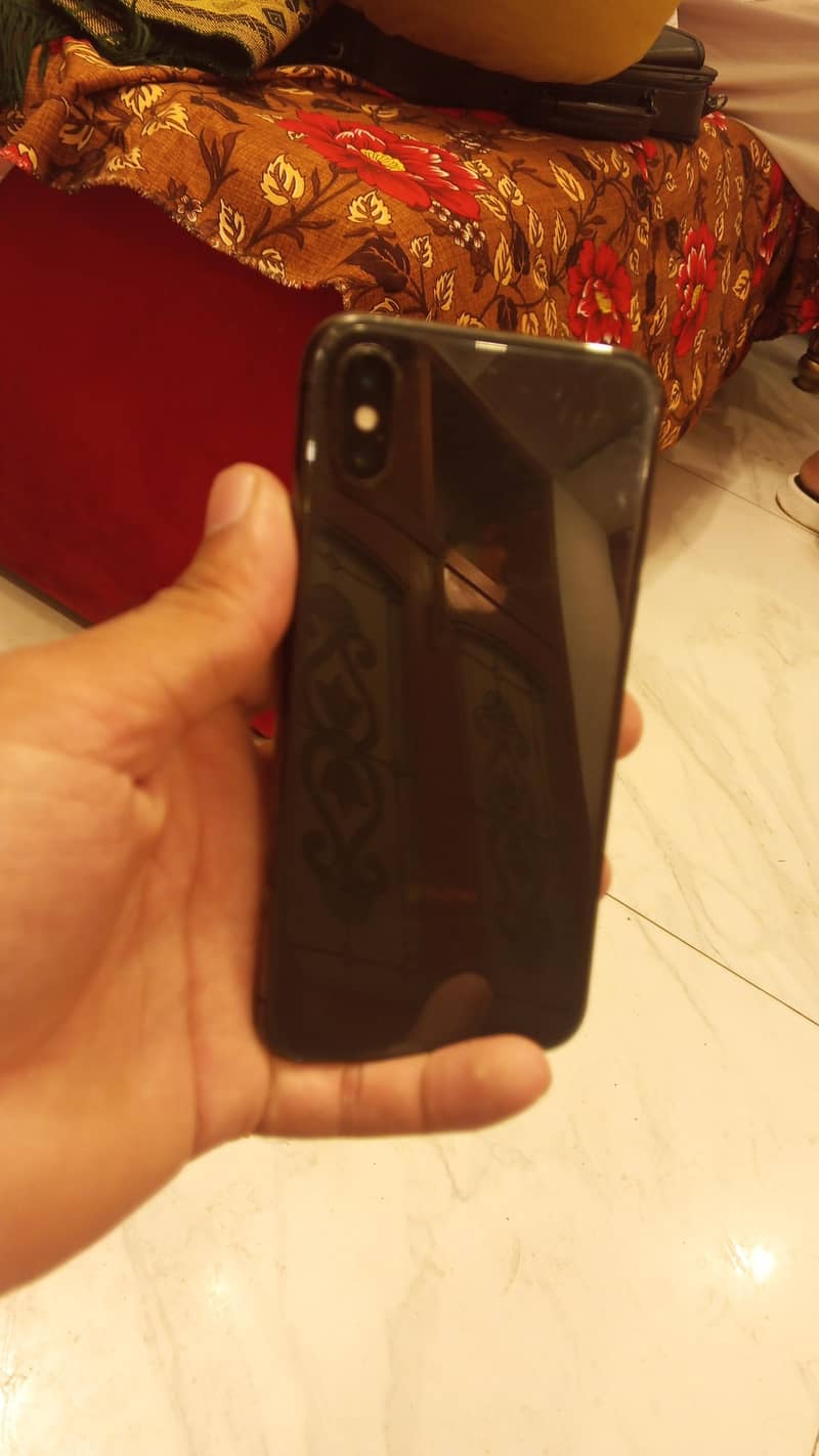 Apple iPhone X 1