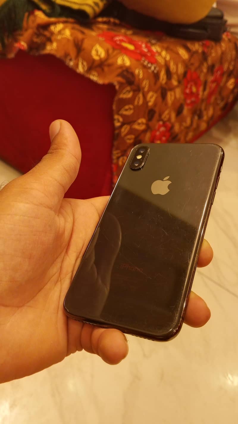 Apple iPhone X 0