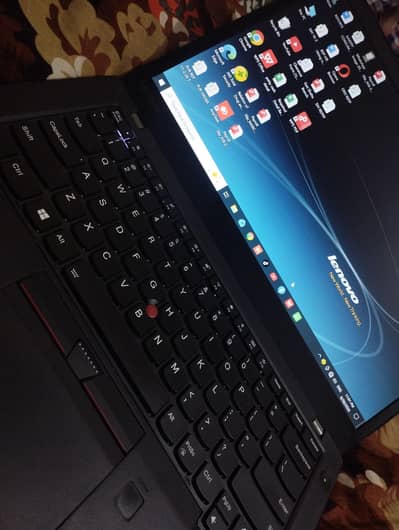 Lenovo Thinkpad i5 6 generation