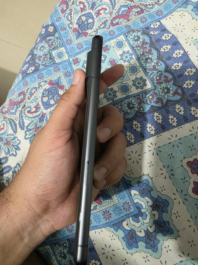 Google Pixel 7 5