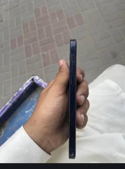 I phone 12 factory unlock 88 battery waters pack