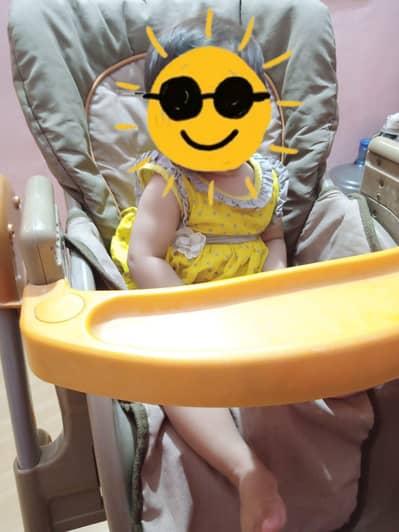 Zubaidas baby  High chair