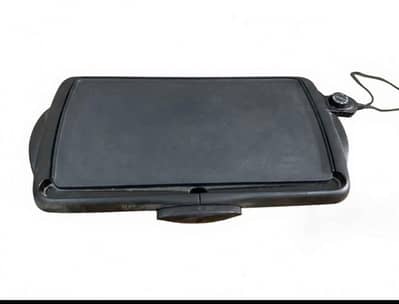 Pestero's Electric Griddle With Converter
