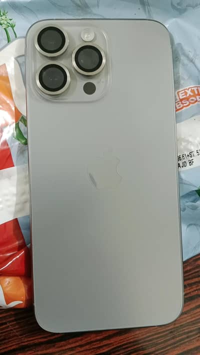Apple iPhone 15 Pro Max jv