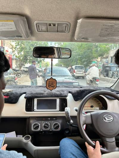 Daihatsu Boon 2014