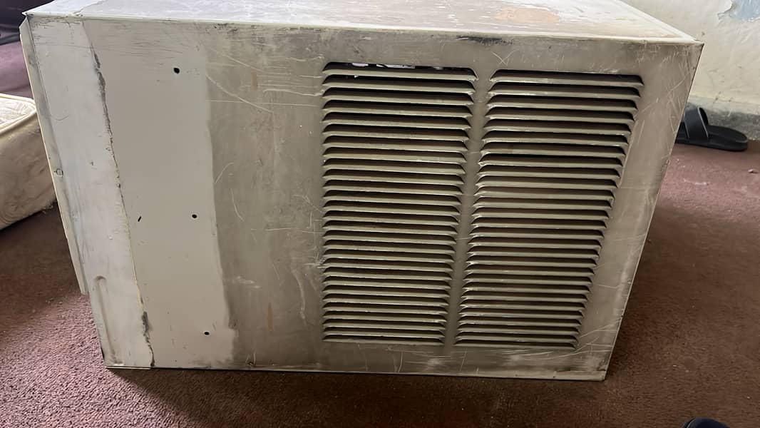General window AC 2