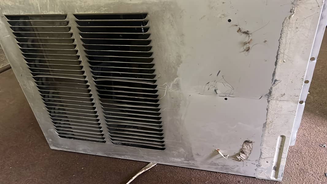 General window AC 4