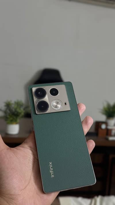 Infinix Note 40