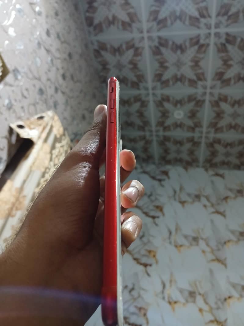 Apple iPhone 7 Plus 4
