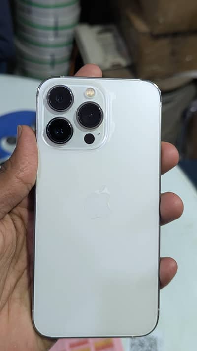 Apple iPhone 13 Pro