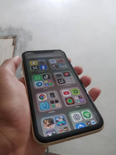 Apple iPhone XR