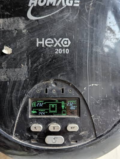 homage hexa 2010 24v mppt/solar inverter