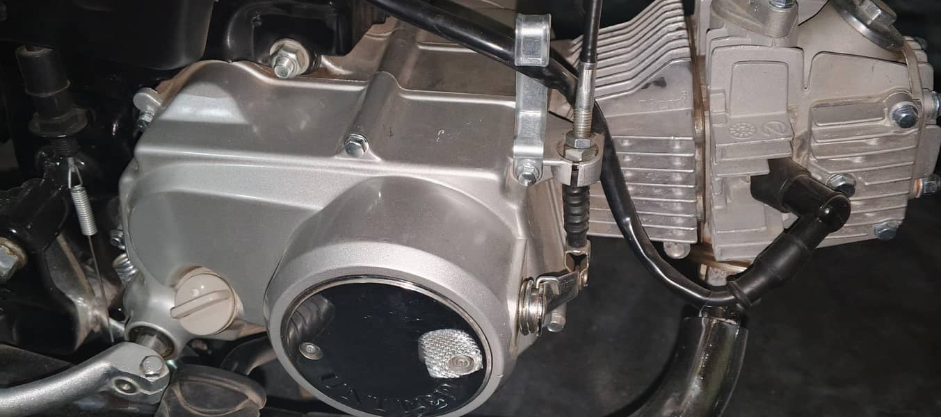 united 70cc 3