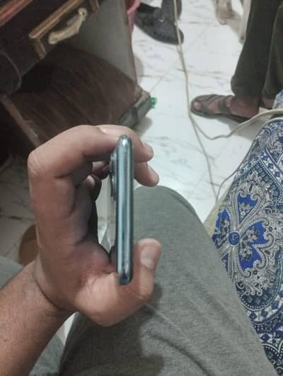 OPPO F17 Pro box charger ka sath