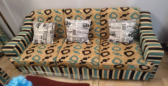 5 Seater Sofa set for sale in very good condition.