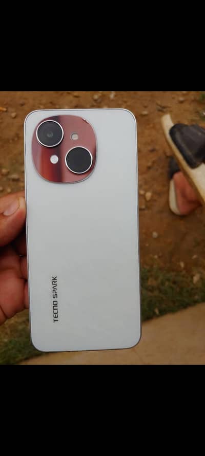Tecno spark go 1 4 128