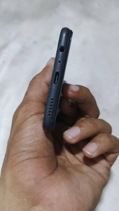 Vivo V20