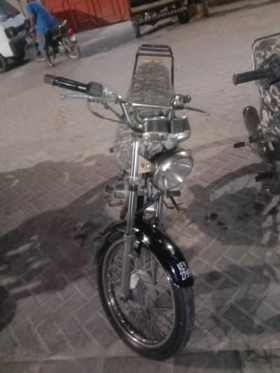 Suzuki GS 150 2011 Urgent Sale