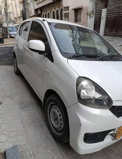 Daihatsu Mira 2014