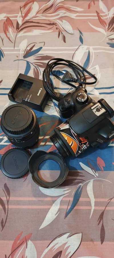 Canon EOS 4000D DSLR Camera with 18-55mm and 50mm lens + bag
