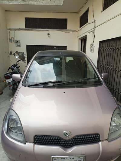 Toyota Vitz 2007