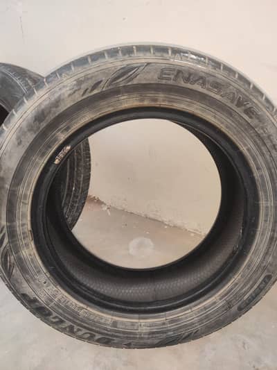 Dunlop tyre R15