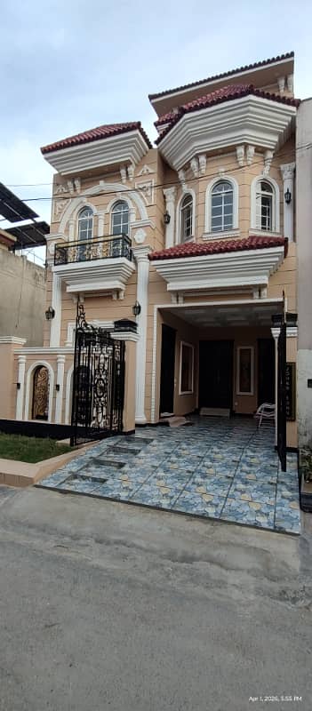 5 Marla brand new 5 beds double kitchen double unit house