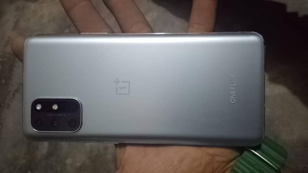 One Plus 8T 1