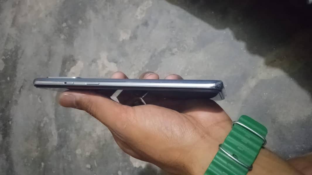 One Plus 8T 3