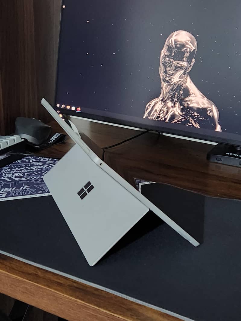 Microsoft surface pro 5