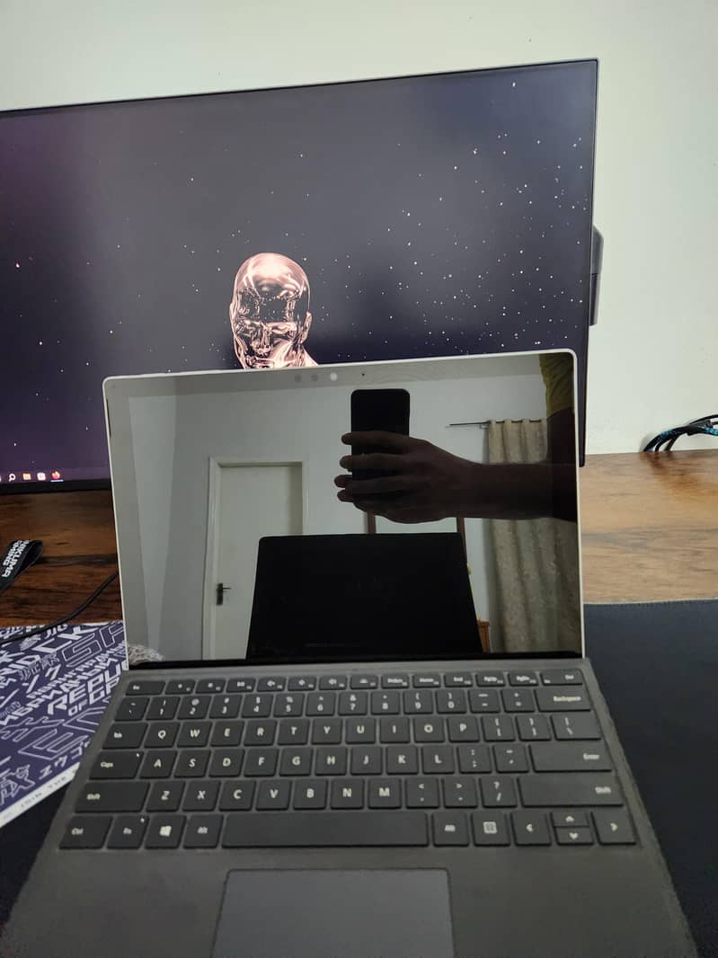 Microsoft surface pro 8