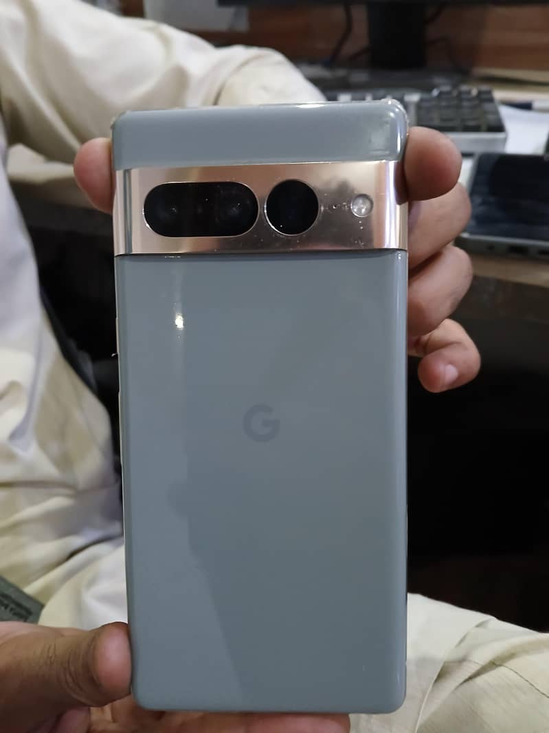 Google Pixel 7 Pro 0