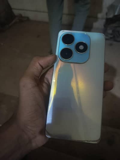 Tecno spark 20 ram 8+5 rom 256