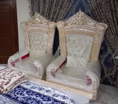 pair of big sofa chair. condition like new