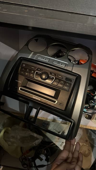 Honda city music player
