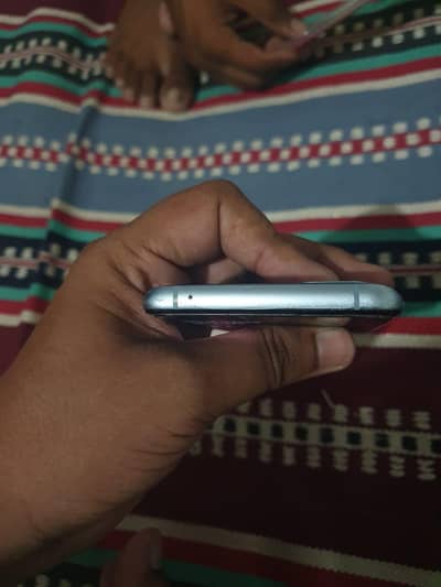 One Plus 9R