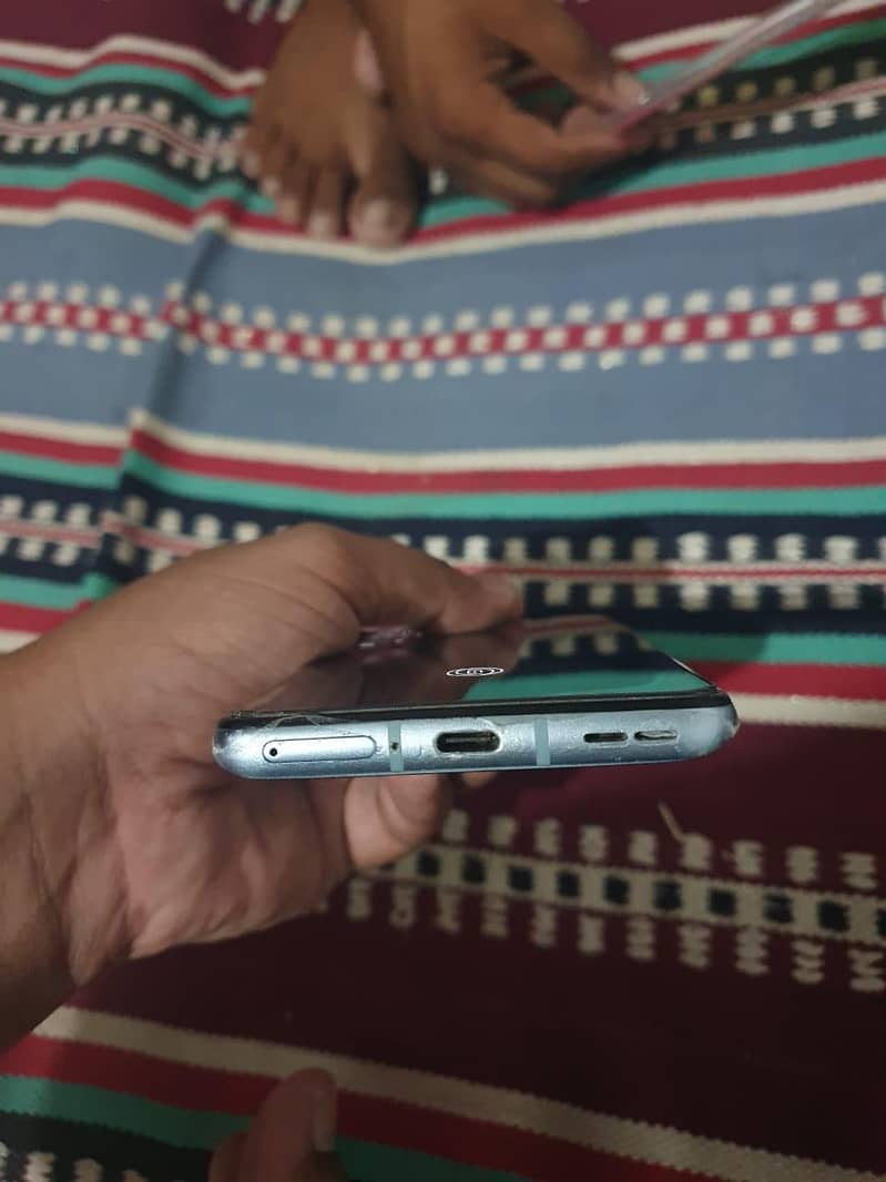 One Plus 9R 2