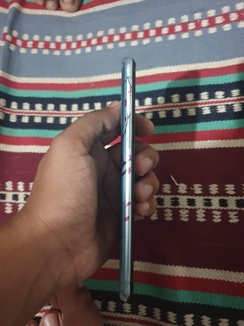 One Plus 9R 4