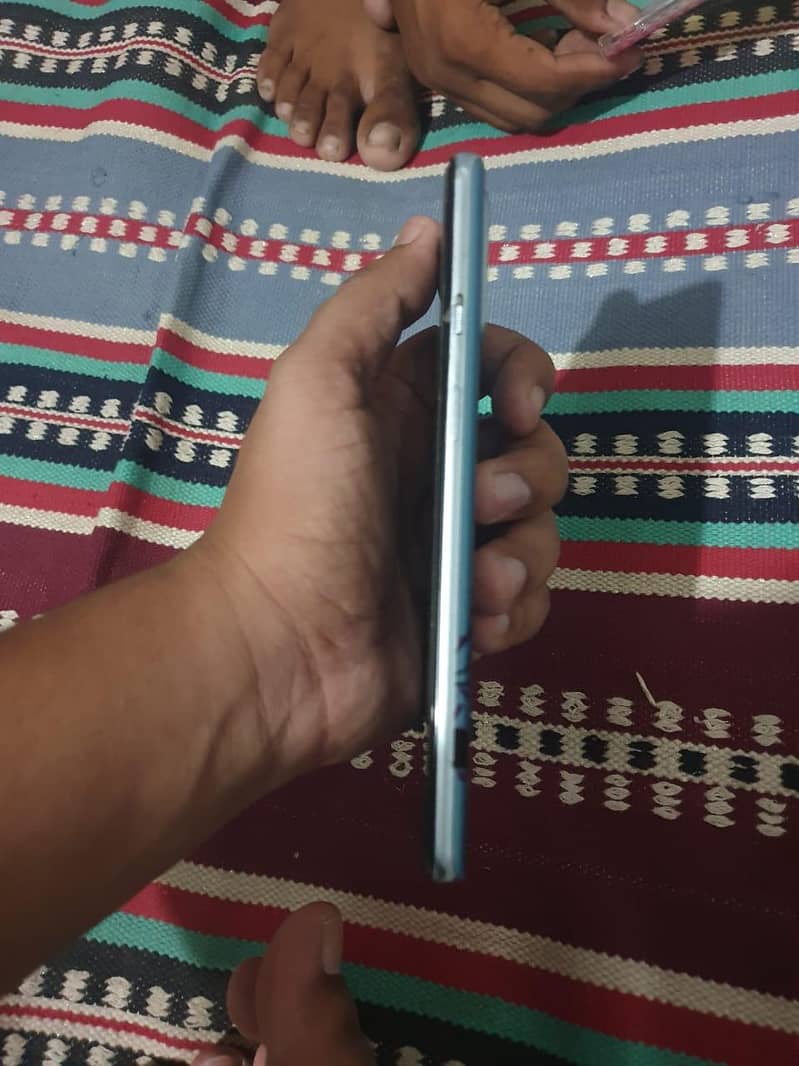 One Plus 9R 5