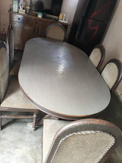 dinning table with chairs
