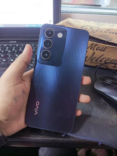 Vivo Y100