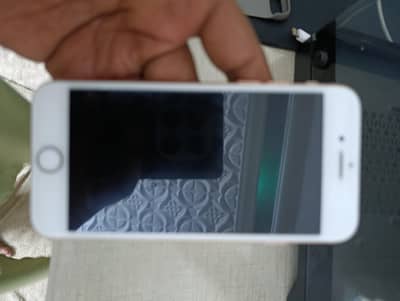 Apple iPhone 8