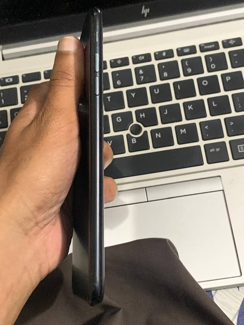 Apple iPhone 7 Plus 3