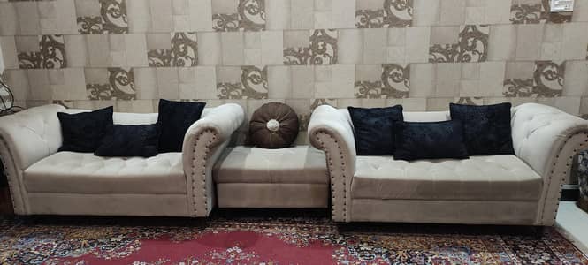 2 - 2 seater and a Seat