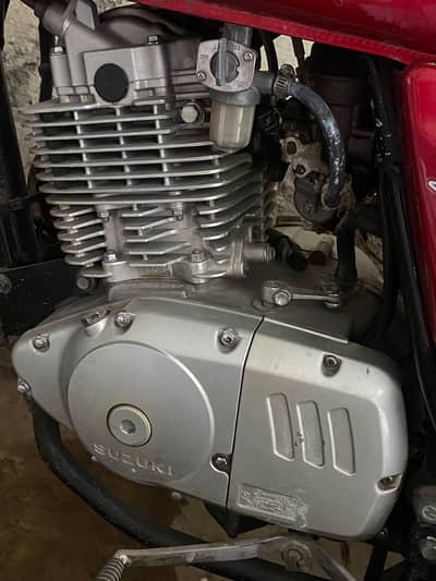 Suzuki gs 150