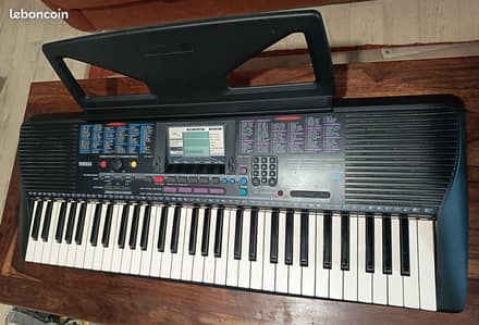 yamaha professional keyboard pinao touch sensitive 61 keys