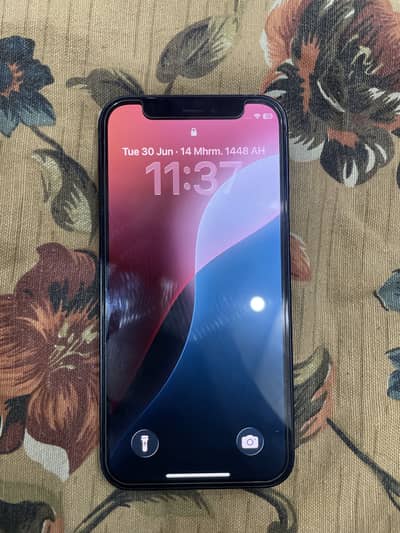 Apple iPhone 12