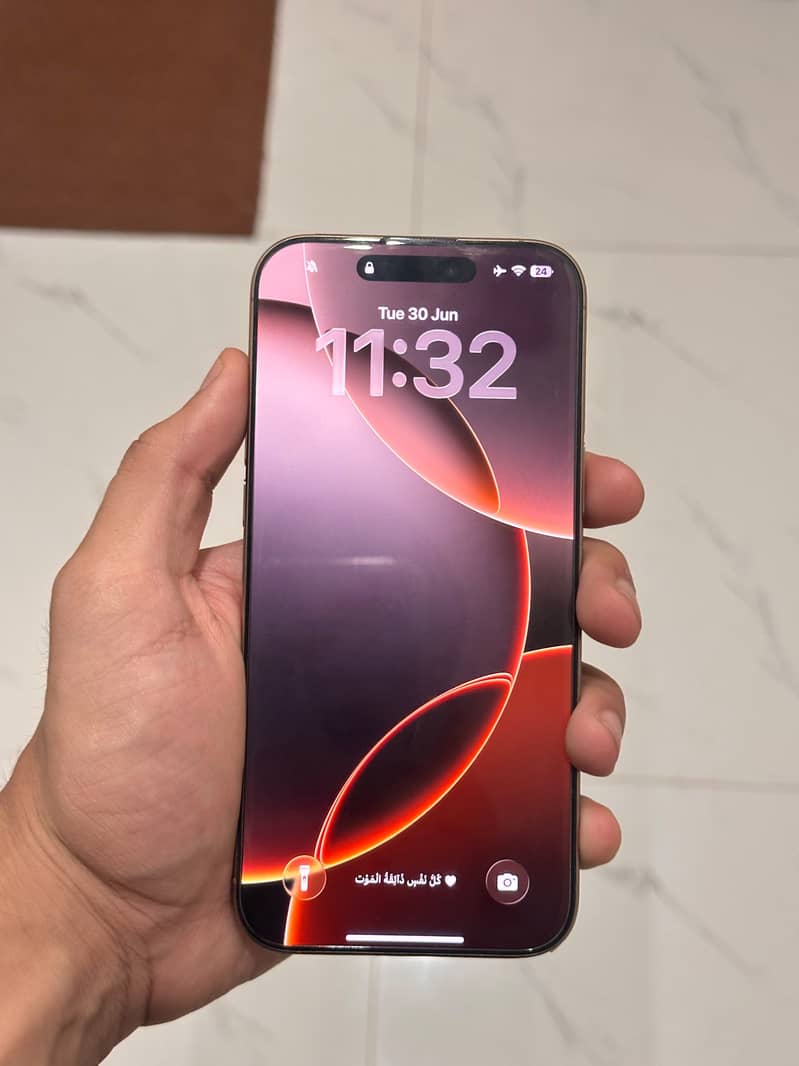 Apple iPhone 16 Pro max jv 1