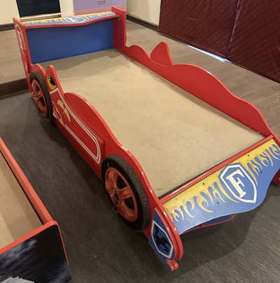 Kids bed