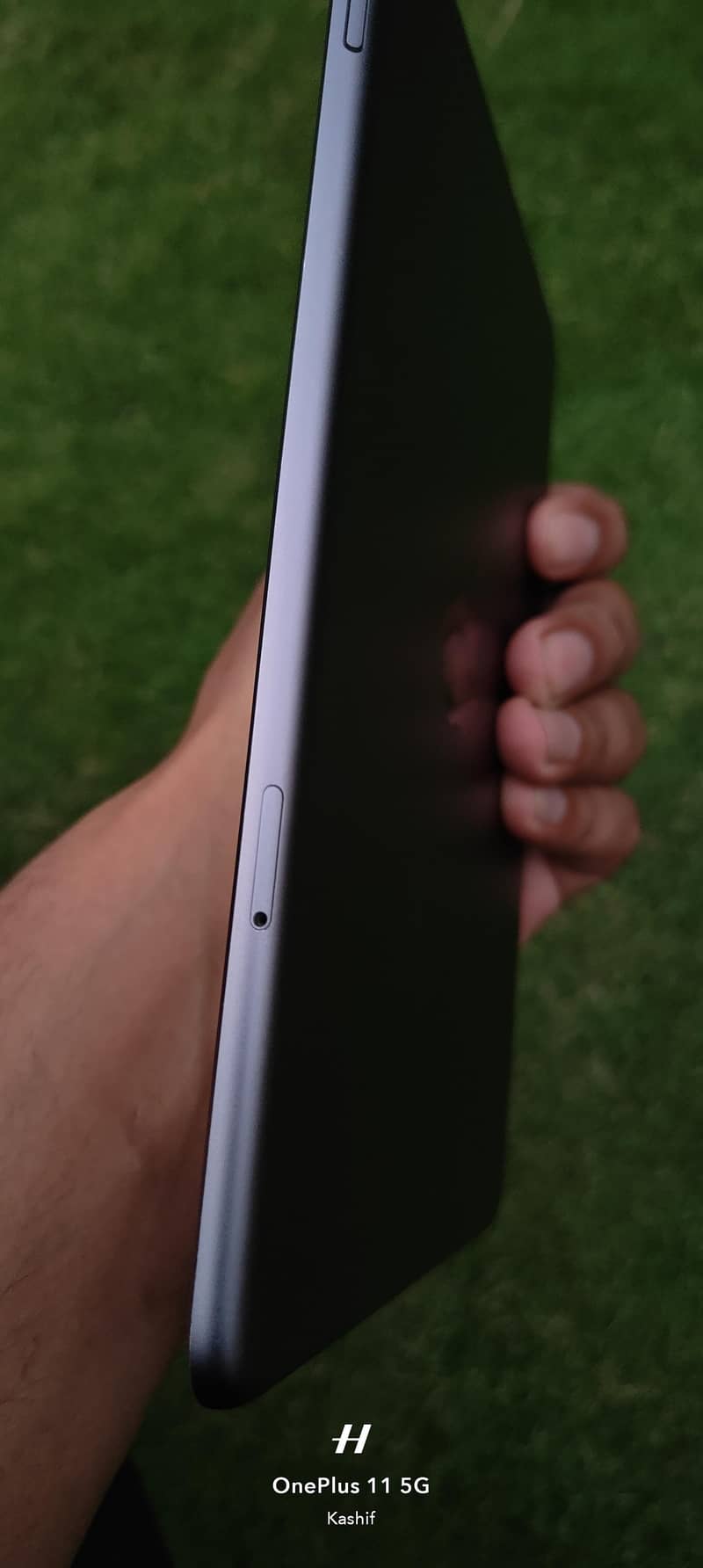 iPad mini 5 Wi-Fi plus Cellular 3